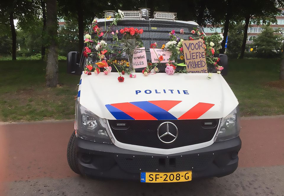 politie-bloemen